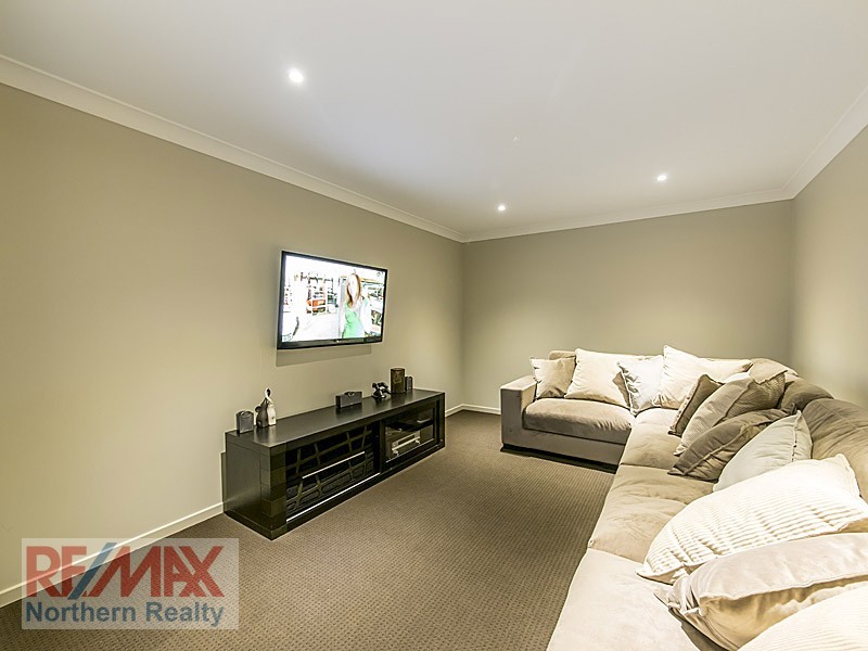 12 Emily St, Warner QLD 4500