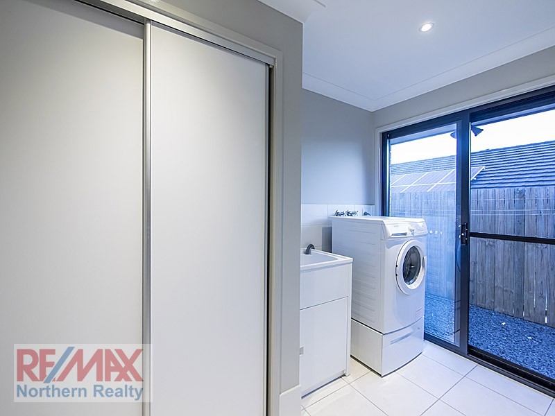 12 Emily St, Warner QLD 4500