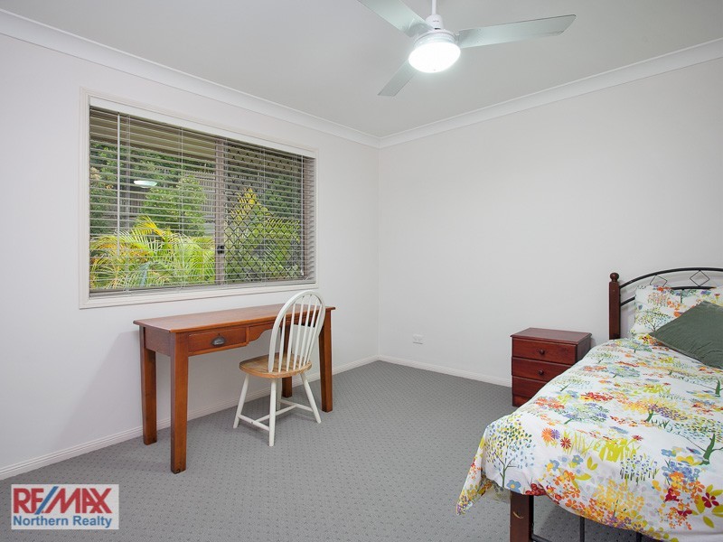 54 Marina Crt, Eatons Hill QLD 4037