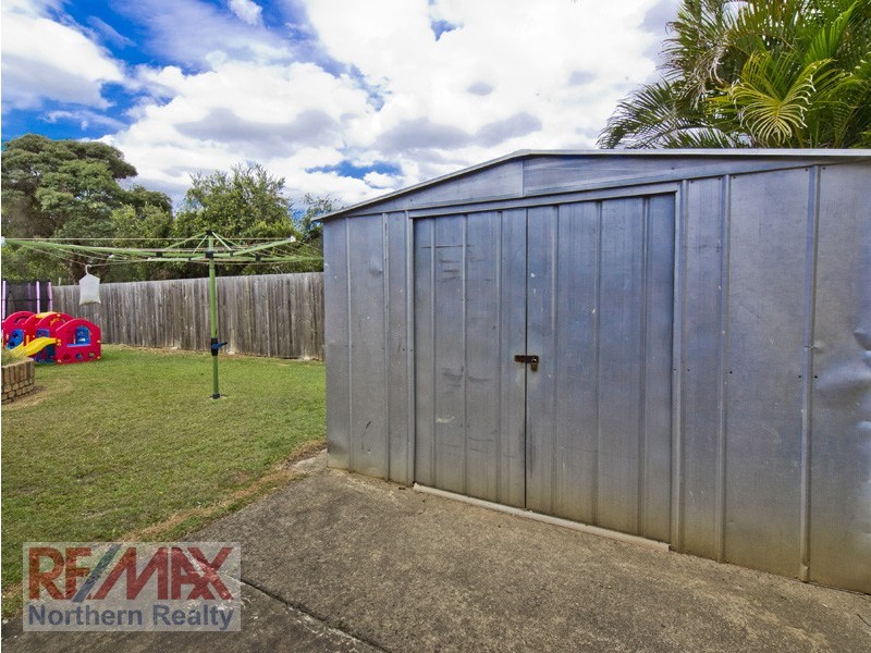 30 Flamingo Drive, Albany Creek QLD 4035
