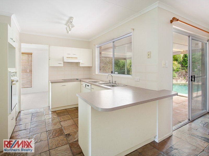 3 Elwood Court, Eatons Hill QLD 4037