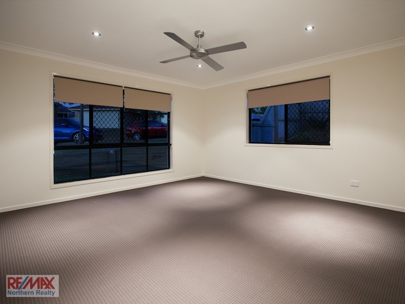 12 Nadine Court, Warner QLD 4500
