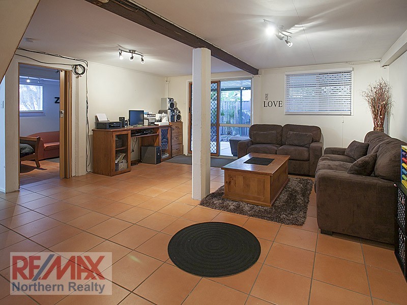 12 Whittaker Street, Chermside West QLD 4032