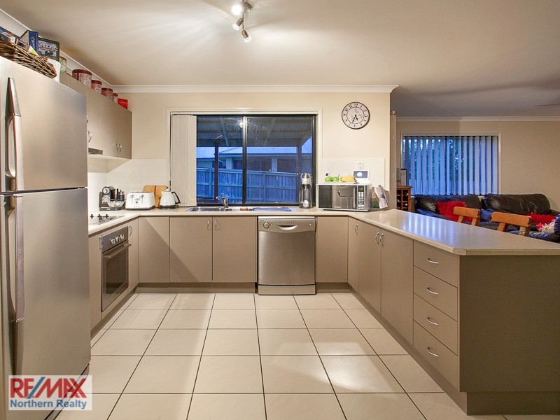 22 Lacewood Circuit, Warner QLD 4500