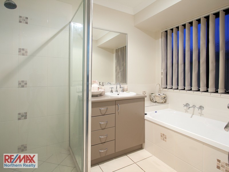 22 Lacewood Circuit, Warner QLD 4500