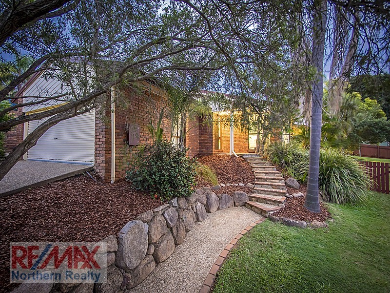 10 Eucalyptus Pl, Albany Creek QLD 4035