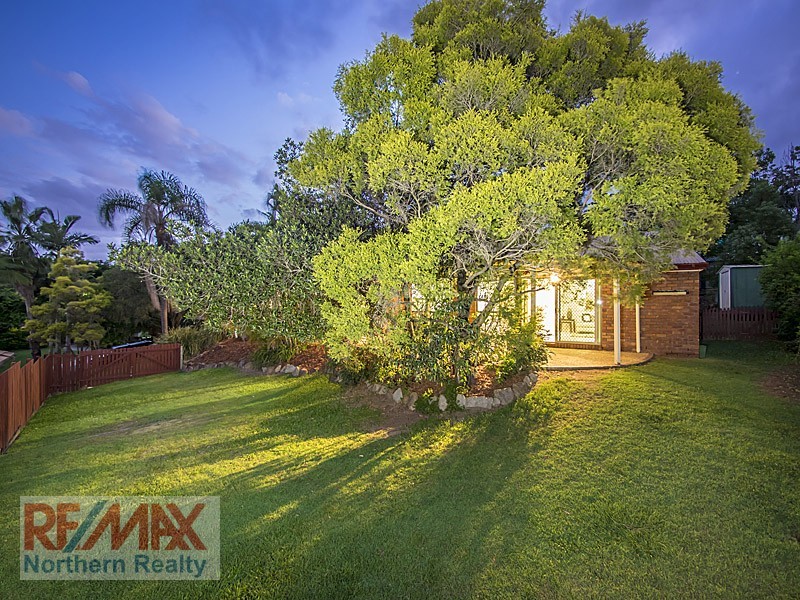 10 Eucalyptus Pl, Albany Creek QLD 4035