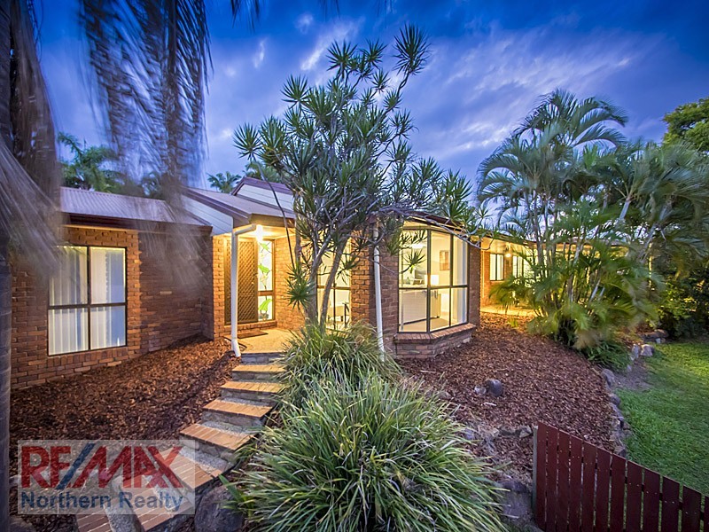 10 Eucalyptus Pl, Albany Creek QLD 4035