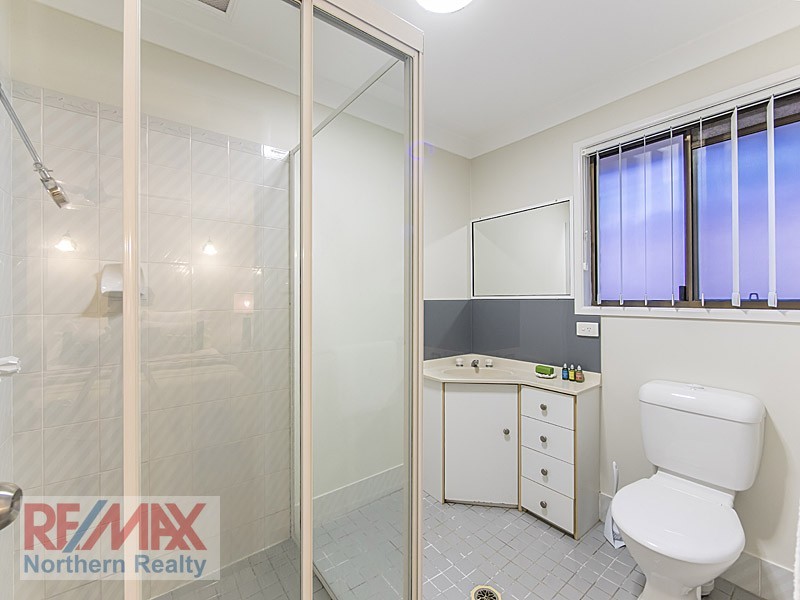 10 Eucalyptus Pl, Albany Creek QLD 4035