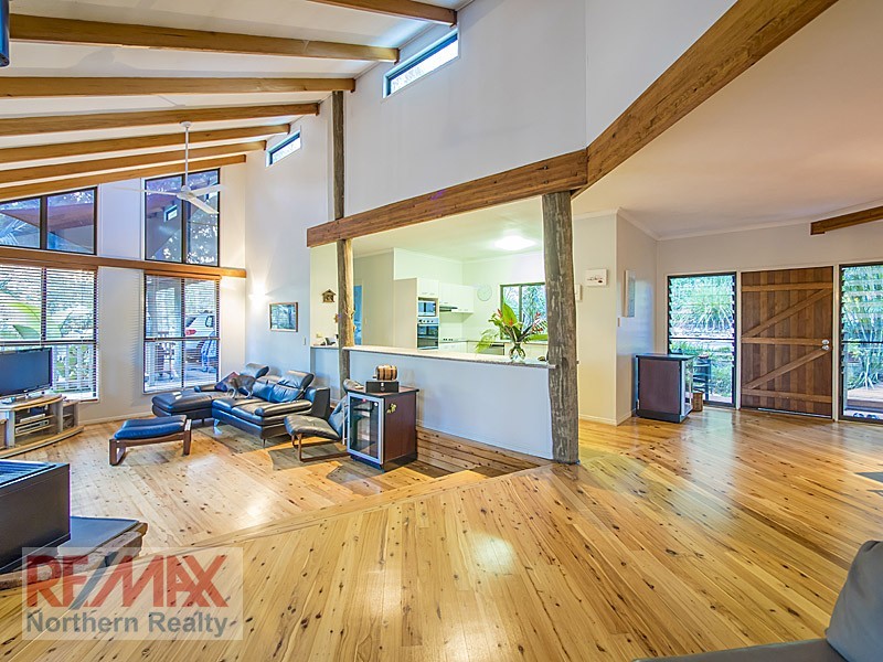 44 Lascelle Ct, Eatons Hill QLD 4037