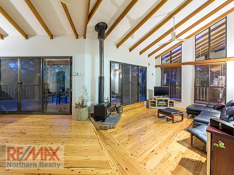 44 Lascelle Ct, Eatons Hill QLD 4037