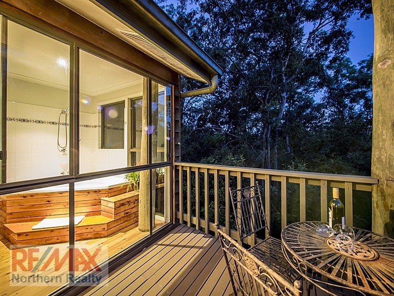 44 Lascelle Ct, Eatons Hill QLD 4037