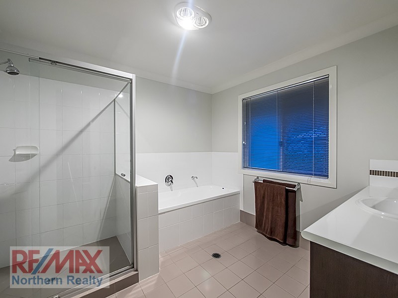 21 Lowai Court, Albany Creek QLD 4035