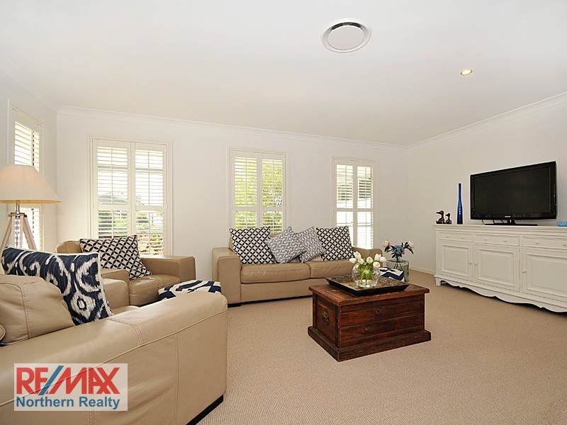 32 Wilga Drive, Bunya QLD 4055