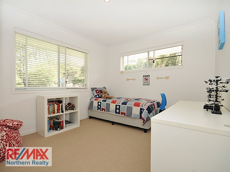 32 Wilga Drive, Bunya QLD 4055