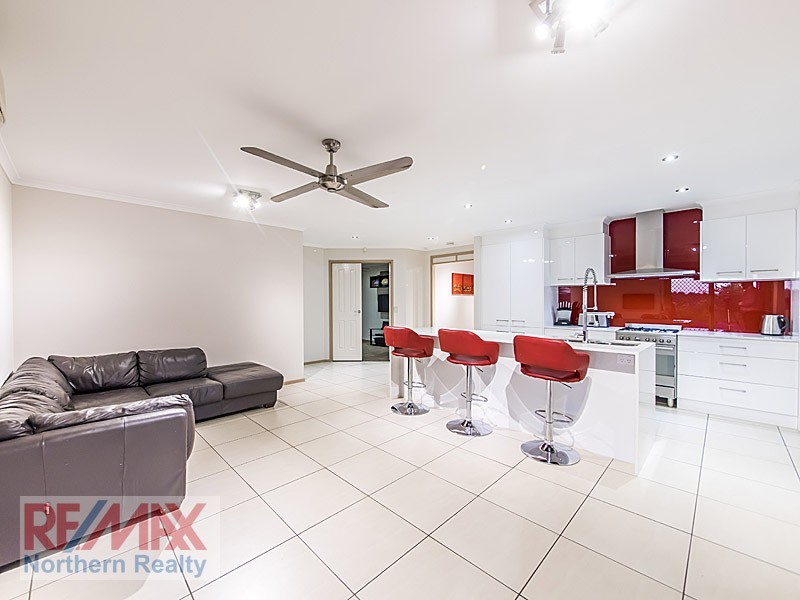 54 Thiess Drive, Albany Creek QLD 4035