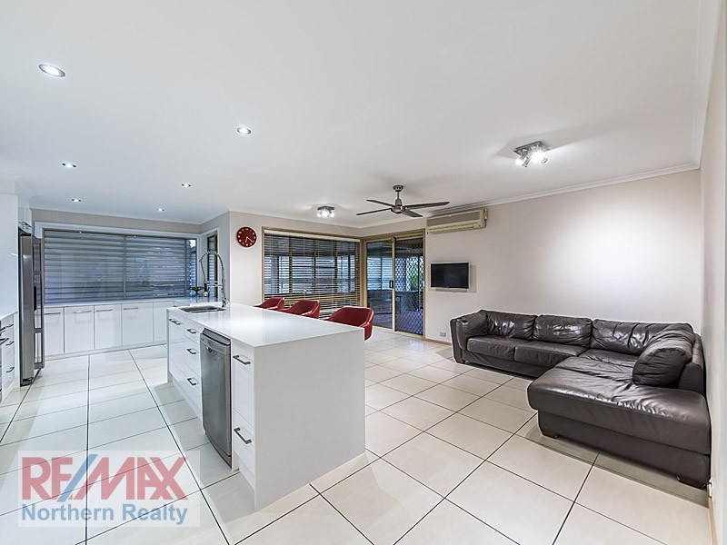 54 Thiess Drive, Albany Creek QLD 4035