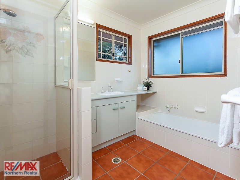 9 Statesman Court, Joyner QLD 4500