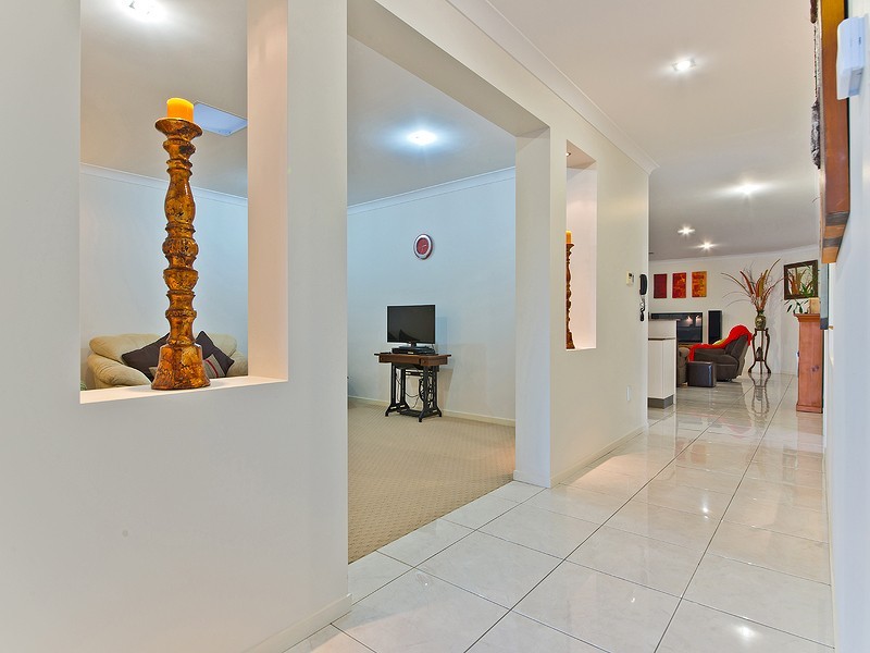 21 Amanda June Close, Joyner QLD 4500