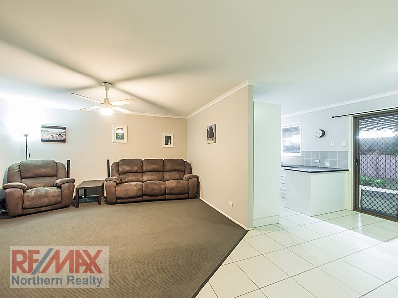 11 Raphael Court, Morayfield QLD 4506
