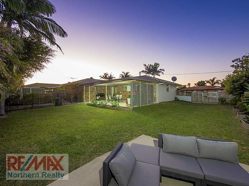 11 Raphael Court, Morayfield QLD 4506