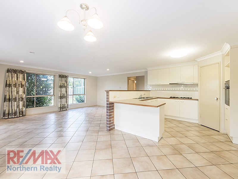 9 Wanda Court, Albany Creek QLD 4035