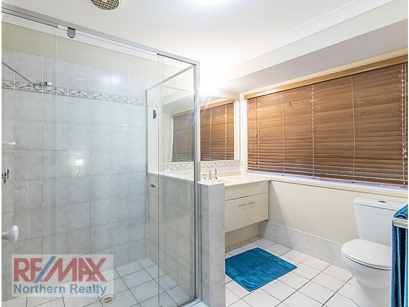 9 Wanda Court, Albany Creek QLD 4035