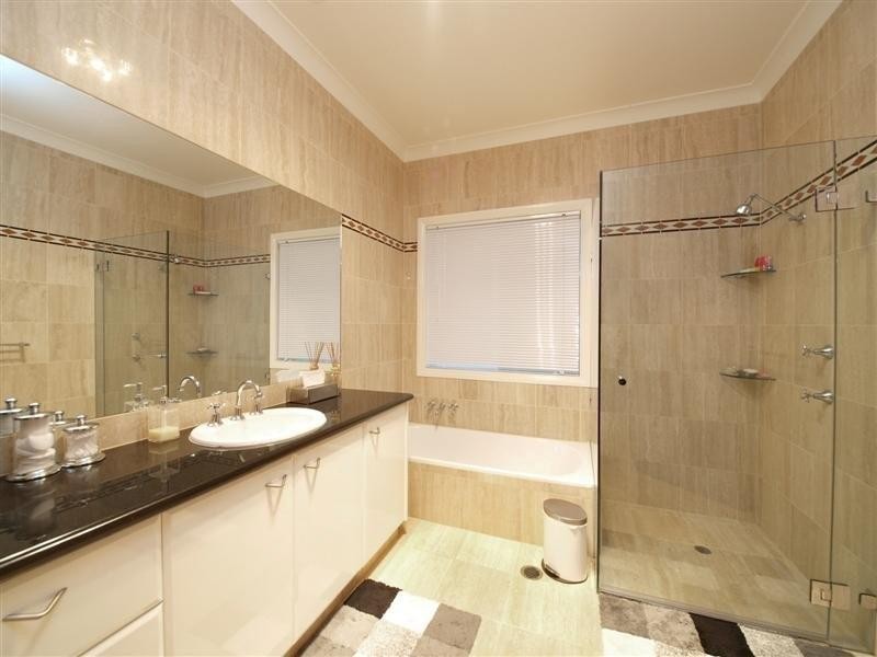 10 Calais Court, Joyner QLD 4500