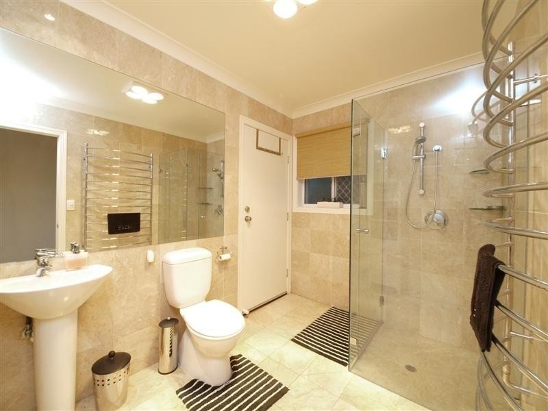 10 Calais Court, Joyner QLD 4500