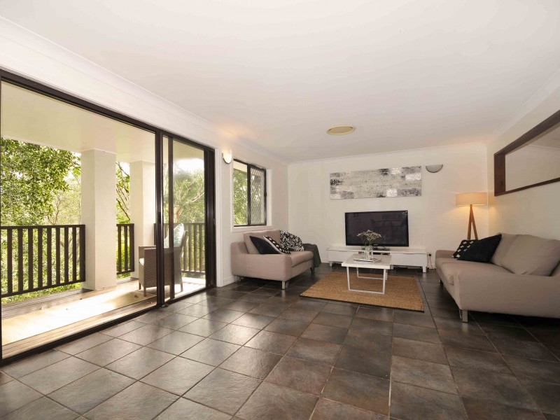 22 Bunya Lake Court, Bunya QLD 4055