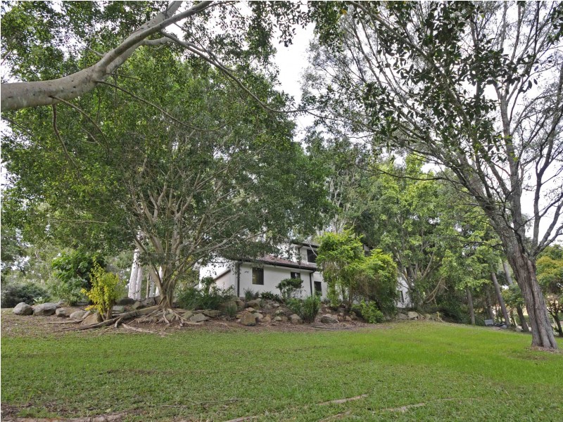 22 Bunya Lake Court, Bunya QLD 4055