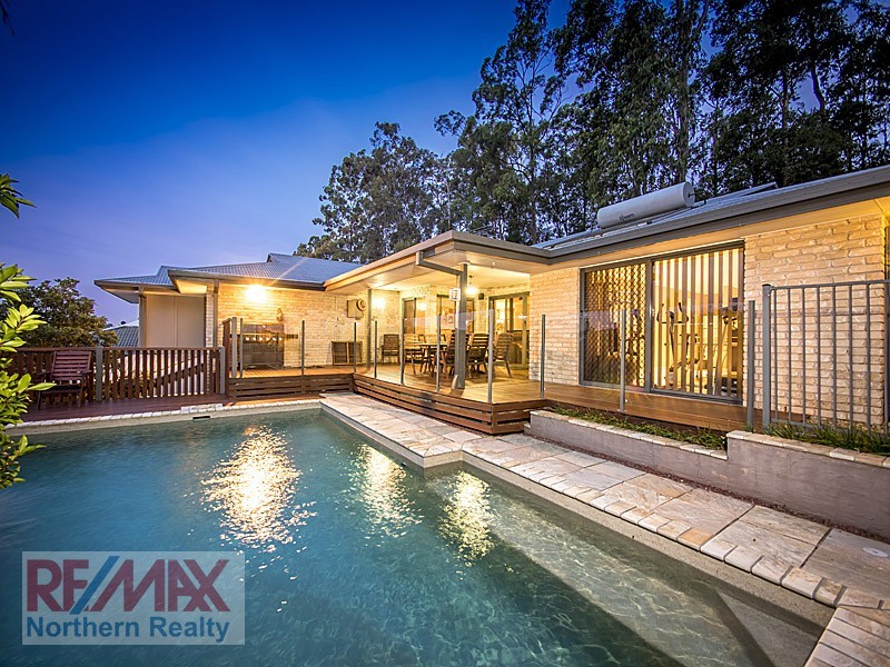 11 Bassino ct, Eatons Hill QLD 4037