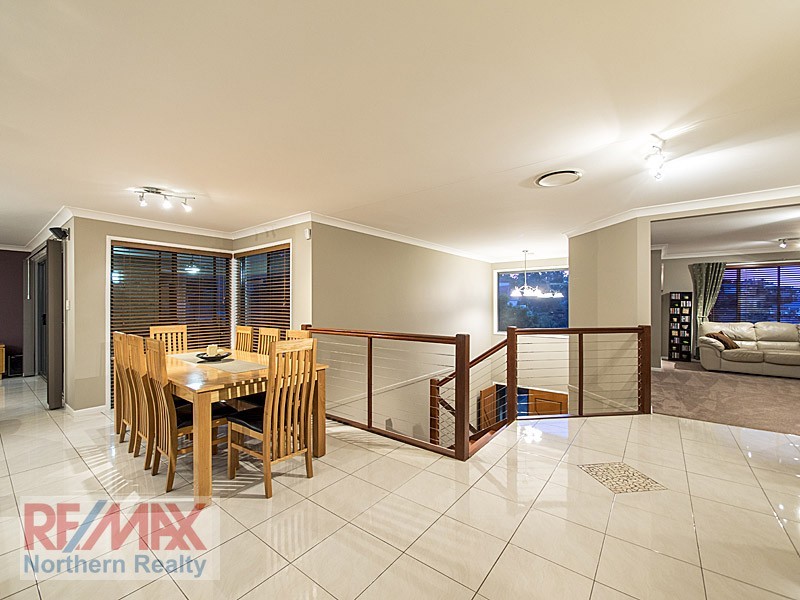 11 Bassino ct, Eatons Hill QLD 4037