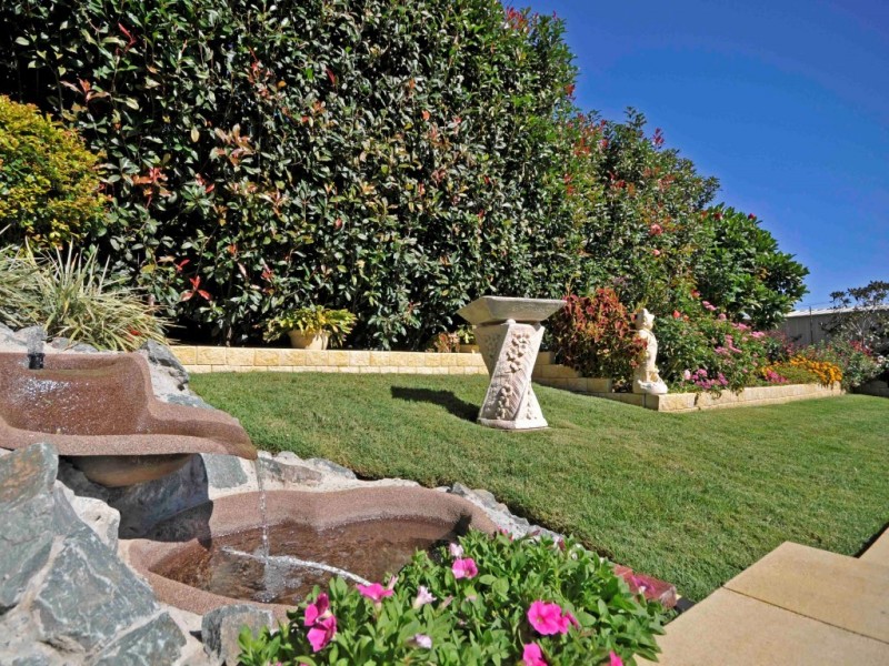 24 Bayberry Cres, Warner QLD 4500