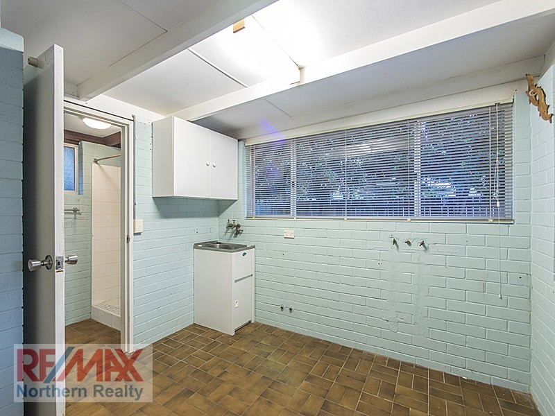 121 Maine Rd, Clontarf QLD 4019