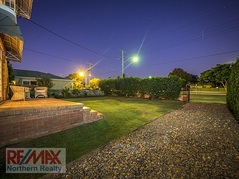 121 Maine Rd, Clontarf QLD 4019