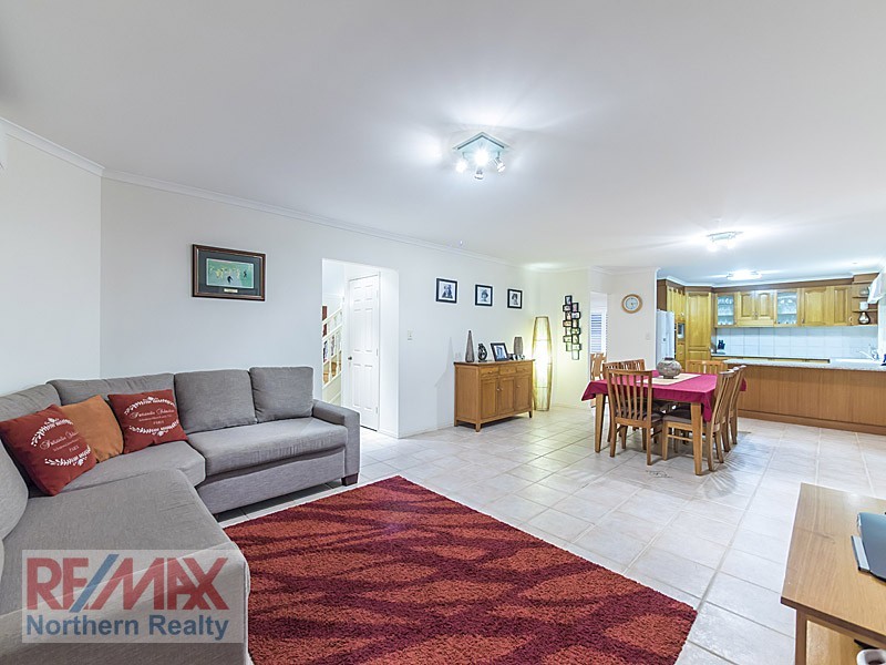 60 Oakmont Crescent, Albany Creek QLD 4035