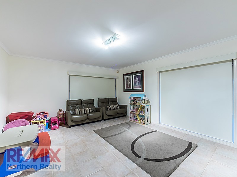 60 Oakmont Crescent, Albany Creek QLD 4035