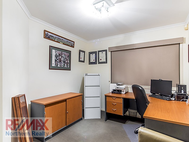 60 Oakmont Crescent, Albany Creek QLD 4035