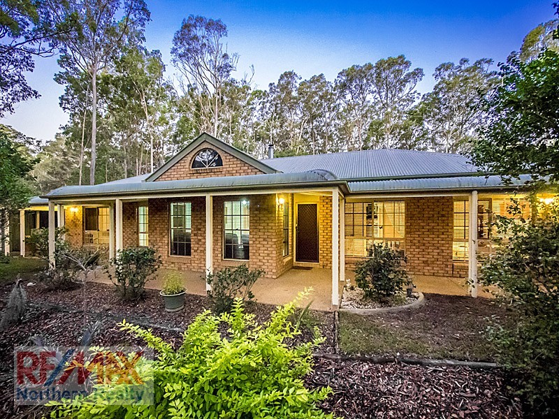 67 CASHMERE LANE, Cashmere QLD 4500
