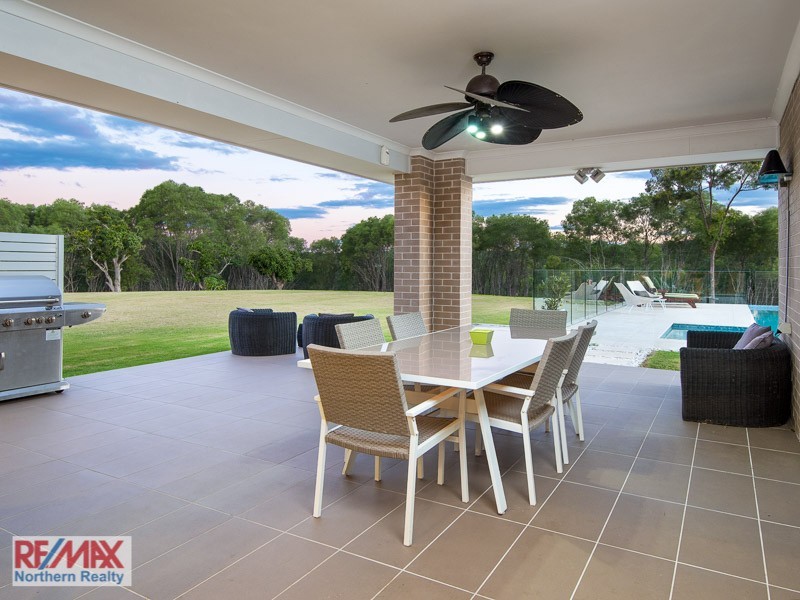 34 Hacker Rd, Cashmere QLD 4500