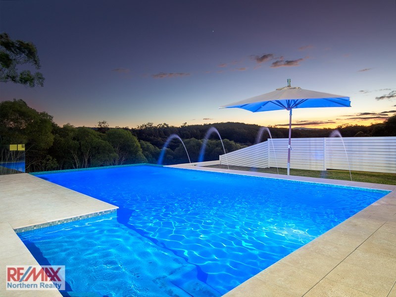 34 Hacker Rd, Cashmere QLD 4500