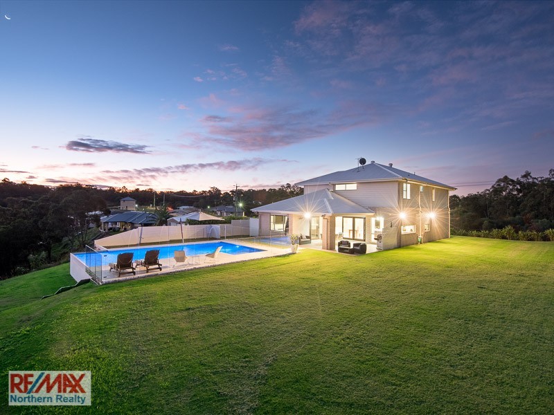 34 Hacker Rd, Cashmere QLD 4500