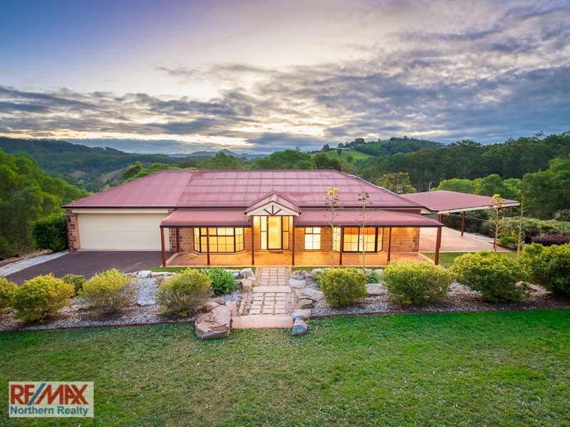 20 Dobsons Road, Clear Mountain QLD 4500