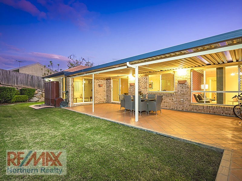 4 Monica Court, Eatons Hill QLD 4037