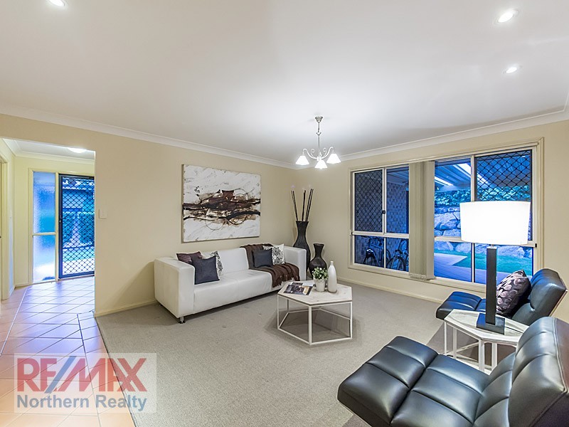 4 Monica Court, Eatons Hill QLD 4037