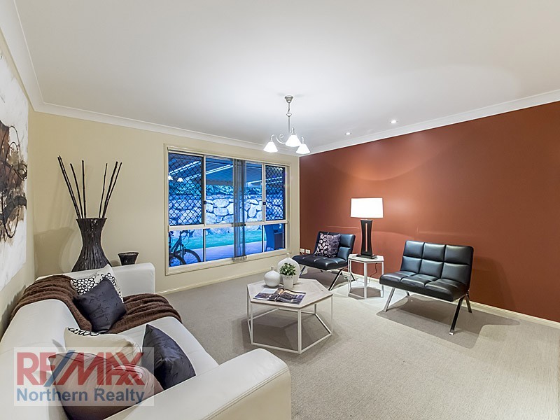 4 Monica Court, Eatons Hill QLD 4037