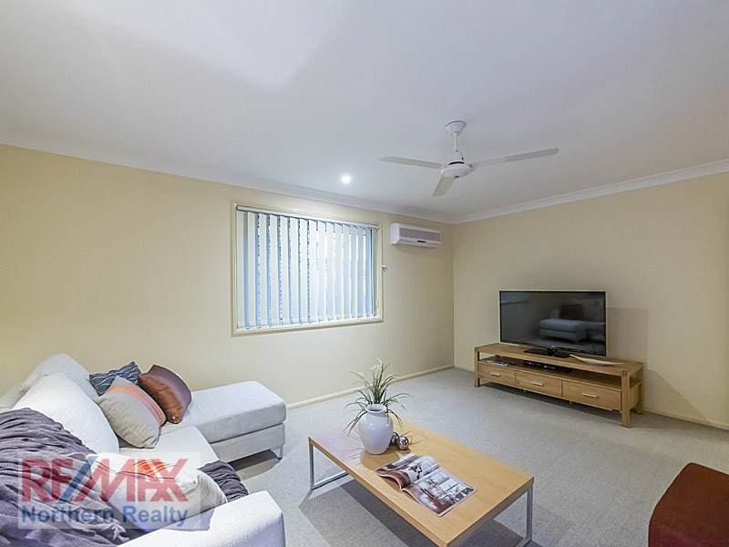 4 Monica Court, Eatons Hill QLD 4037