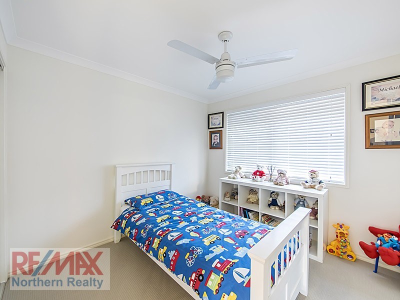 21 CROSSING DRIVE, Eatons Hill QLD 4037