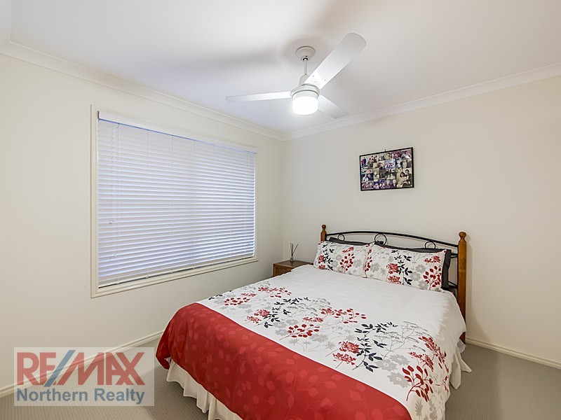 21 CROSSING DRIVE, Eatons Hill QLD 4037